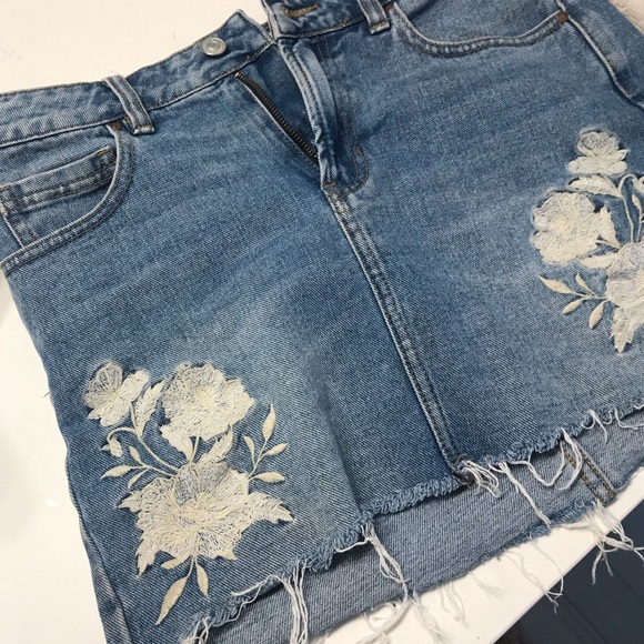 Denim skirt - Picture 3 of 3